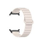 Curea cu prindere magnetica Edman siliconica compatibila Galaxy Watch Ultra, Alb
