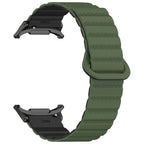 Curea cu prindere magnetica Edman siliconica compatibila Galaxy Watch Ultra, Verde-Negru